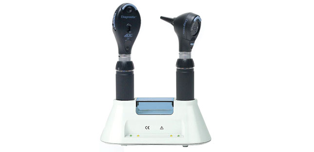 Set Diagnostic Desk Diagnostix w/Otoscope LED/Opthalmoscope Coax LED w/Specula 3.5V by American Diagnostic Corporation  ID 55102L